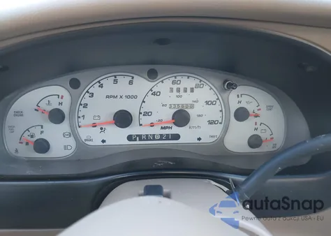 2000 Ford Explorer Eddie Bauer from USA, damaged, VIN 1FMZU64E0YZC67887